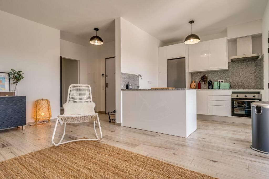 Apartamento Happiness - Brand New 2 bed Apt. Aljezur Exterior foto